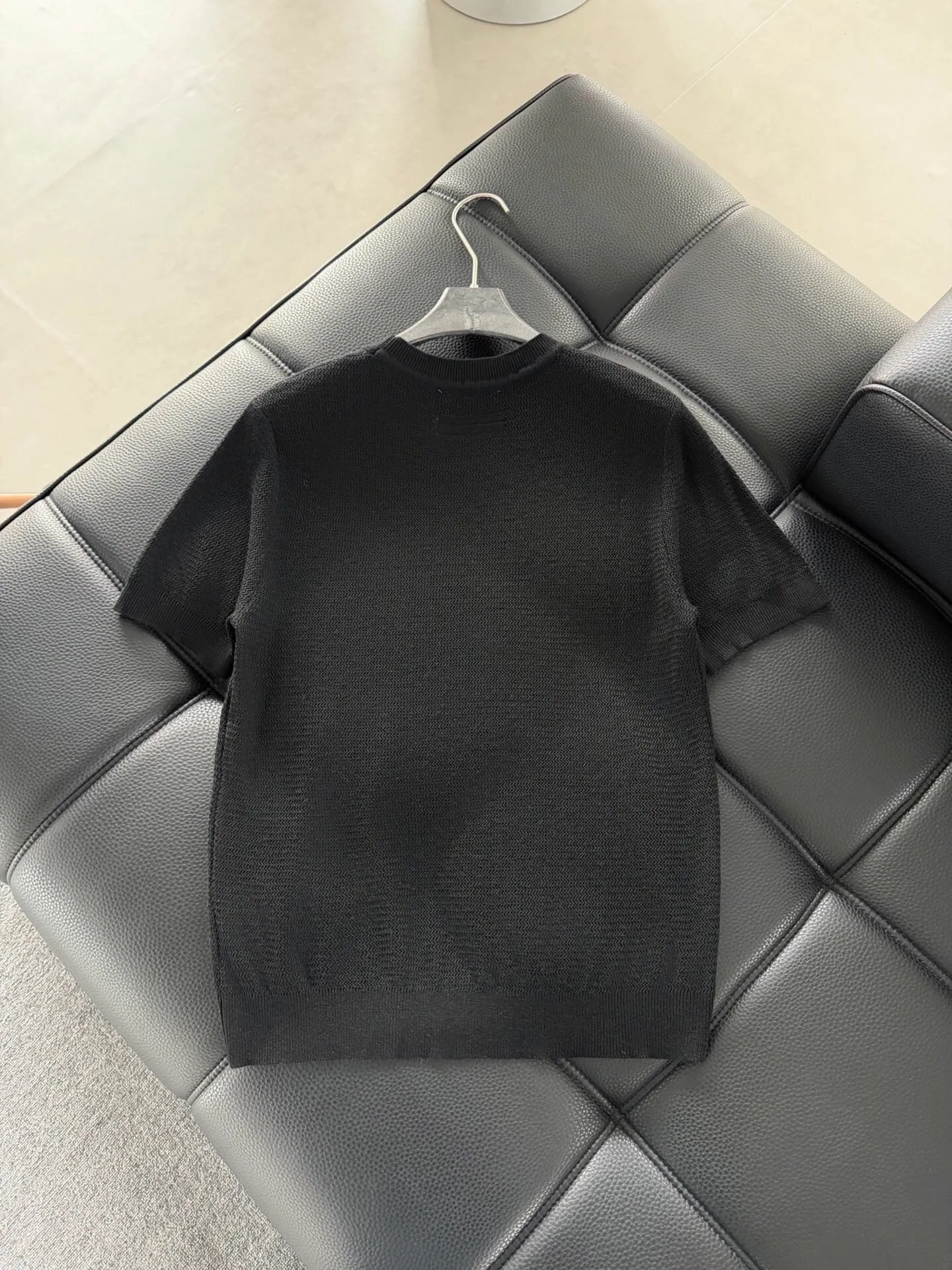 Knitted Mulberry Silk Sheep Wool Old Money Style Short Sleeve Sizes:m 3x Color: Black White Card Color Gray Style Number: 0002